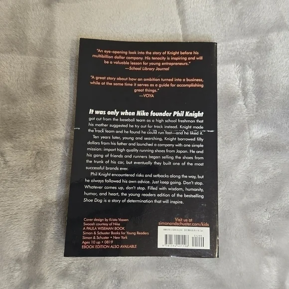 Shoe Dog: A Memoir by the Creator of Nike -- Phil Knight - Picture 7 of 12